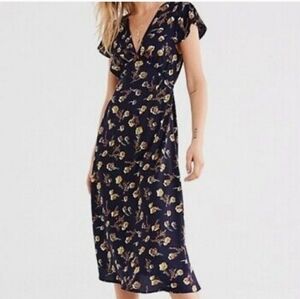UO Urban Outfitters floral dress